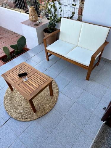 Posezení v ubytování Li Cuppulati House Agrustos