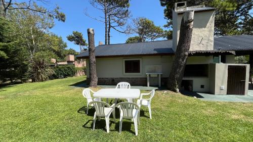 En have udenfor Cabaña Arken