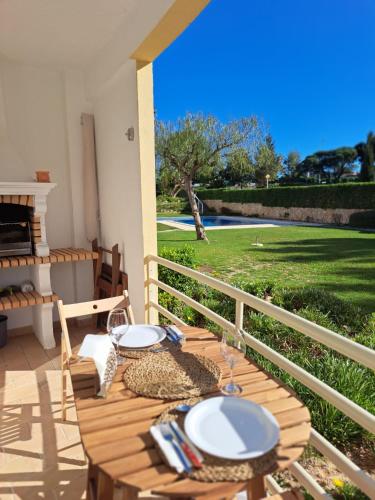 Galé Garden Retreat - Heated Pool & Bikes