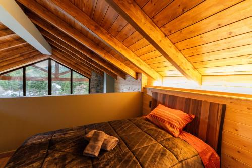 Postel nebo postele na pokoji v ubytování Monte Verde Resort Kalavrita