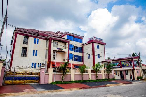 Фотография из галереи VILLA HILTON HOTELS в Уйо