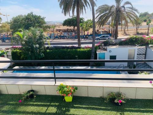 Κήπος έξω από το Maison d'hôtes villa Anna Dakar
