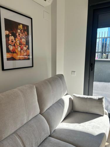 Gallery image of Estudios Homer y Disney con piscina climatizada, piscina exterior,gimnasio, coworking, padel,Netflix y wifi gratis in San Sebastián de los Reyes
