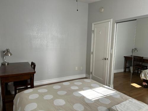 Katil atau katil-katil dalam bilik di San Diego Homestay A