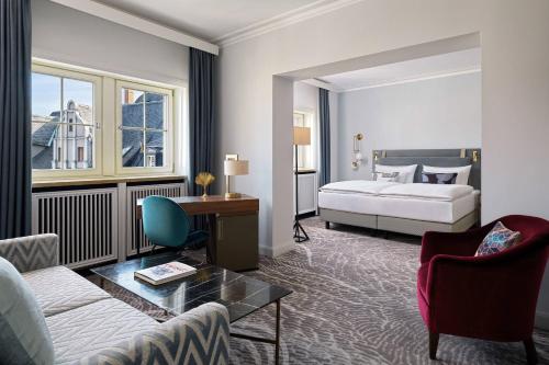 Ένα ή περισσότερα κρεβάτια σε δωμάτιο στο Hotel Elephant Weimar, Autograph Collection