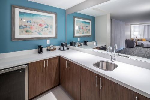 Courtyard by Marriott Hilton Head Island photo 32