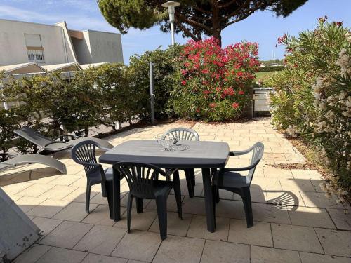 Appartement 3 pièces, terrasse privée, 6 personnes à Port Camargue - FR-1-731-120