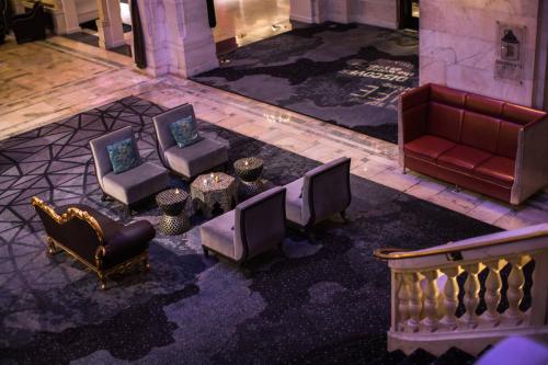 Renaissance Pittsburgh Hotel Image