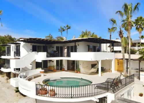 Πισίνα στο ή κοντά στο Nice apartment near the beach #8