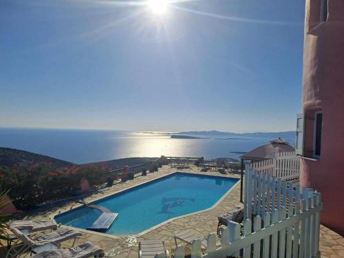 Dorothea Panoramic Villa