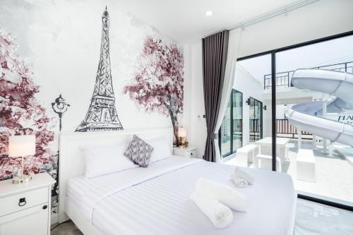 Postel nebo postele na pokoji v ubytování Happy Time Pool Villa HuaHin