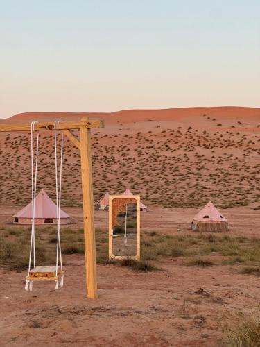 Loodusmaastik of the luxury tent lähedal