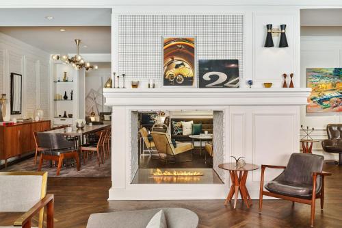 Le Meridien Indianapolis Image