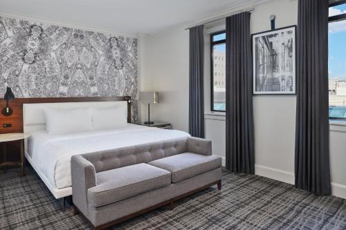 Le Meridien Indianapolis Image
