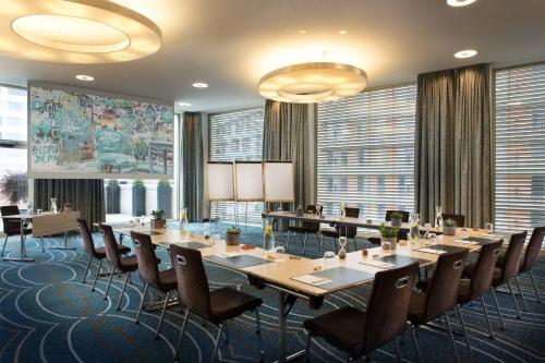 Espace de conférence ou salle de réunion dans l'établissement Renaissance Zurich Tower Hotel