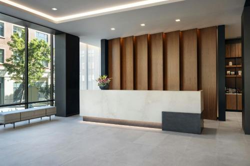Un lugar para sentarse en AC Hotel San Rafael Downtown