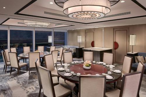 Χώρος καθιστικού στο Courtyard by Marriott Taipei