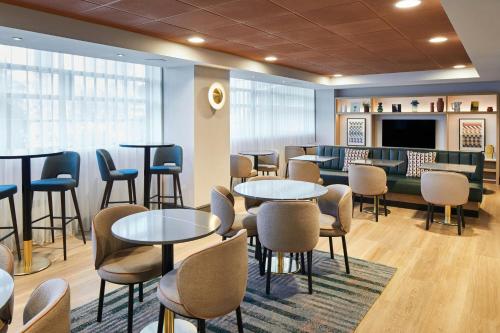 Χώρος καθιστικού στο Manchester Marriott Hotel Piccadilly