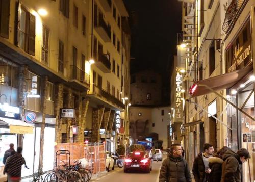 Guicciardini Flat
