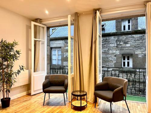 Superbe Grand Studio avec balcon Intra-Muros