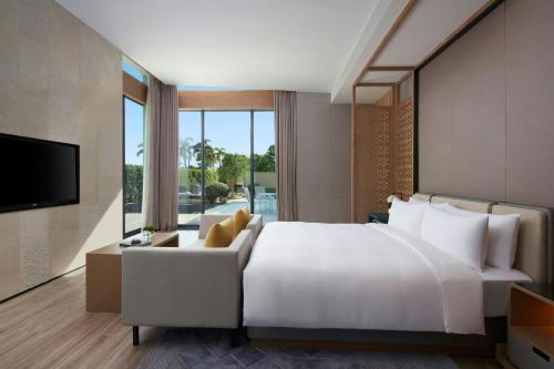 TV a/nebo společenská místnost v ubytování Renaissance Xiamen Hotel