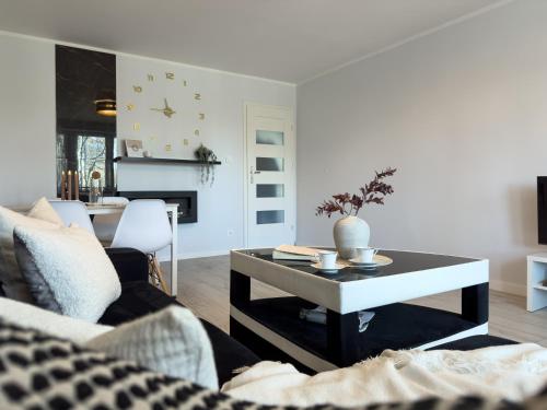 Apartament nieopodal Centrum Nauki Cogiteon