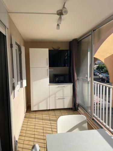 Appartement T2 Cabine Résidence Antinéa au Cap d'Agde proche plage et port secteur Richelieu