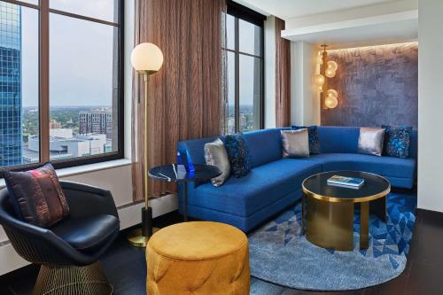 W Minneapolis - The Foshay Image