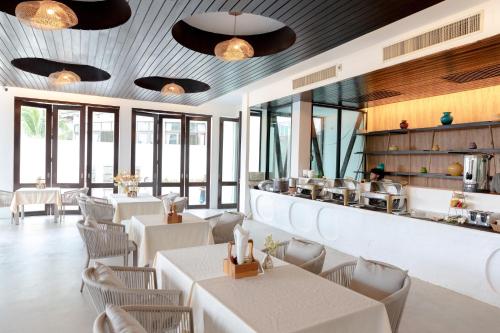 Restaurace v ubytování Ajinta Resort