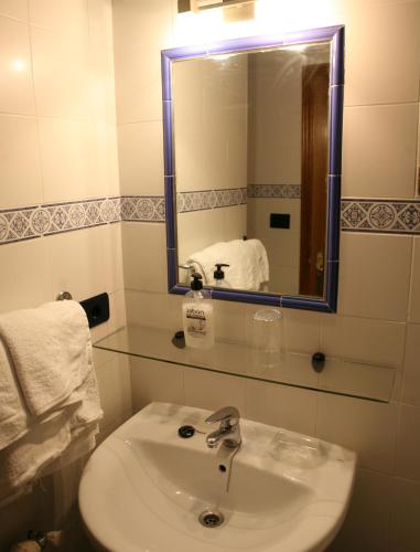 Bilik mandi di Casa Matías
