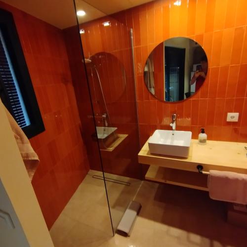 Ένα μπάνιο στο Empordà Apartament-Peratallada