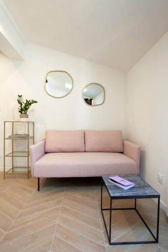 Photo de la galerie de l'établissement Hébergements modernes & cosy à Arles T3 et T2 élégants, à Arles