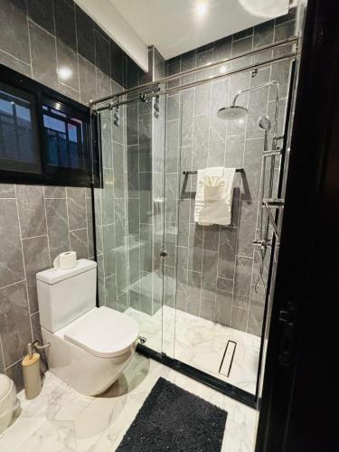 Gallery image of Villa Torino 2 Modern Oasis Bastos in Yaoundé