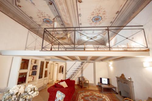 Elegant Loft Serragli