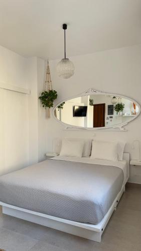 Stylish Studio in Psyri