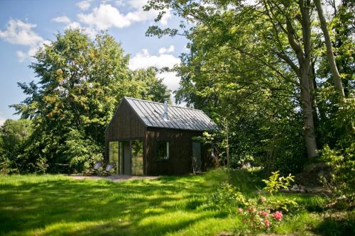 Zahrada ubytování Powoli - wyjątkowy domek w Izerach
