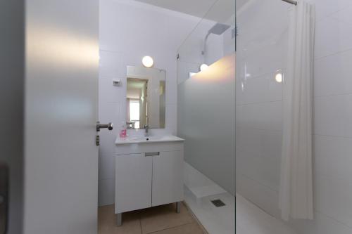 Sky19 Ocean View T1