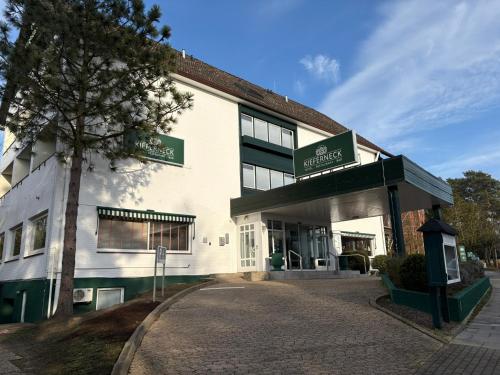 Gallery image of Hotel Kieferneck in Bad Bevensen