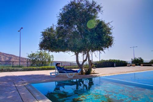 Piscina en o cerca de lunja tafout