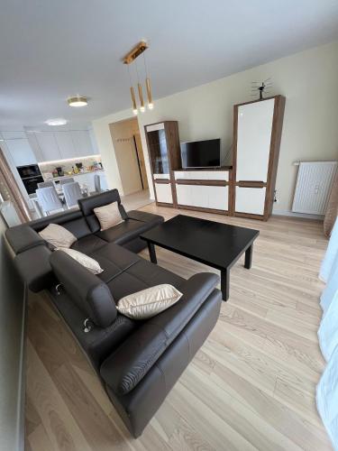 Premium Apartment 80qm Two-bedroom free Parking & Big balcony