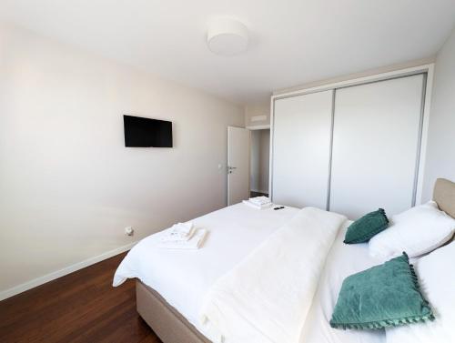 Seaview wonder apartment by Anna