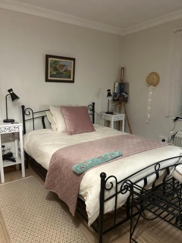 Φωτογραφία από το άλμπουμ του Evelyns Apartment near Castlemartyr σε Ightermurragh