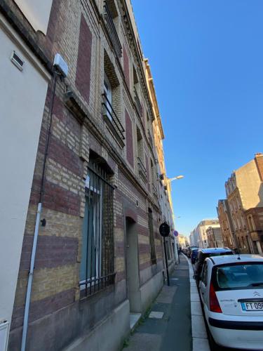 Gallery image of Le Havre Coty proche plage plein centre entrée autonome in Le Havre