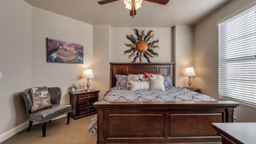 Postel nebo postele na pokoji v ubytování Desert Edge at The Casitas Sienna Hills Resort