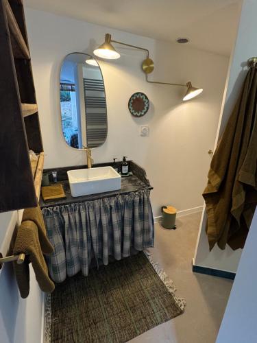 Fotografie z fotogalerie ubytování CaBaNa 52 La chambre Proche Lourmarin v destinaci Cadenet