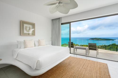 Postel nebo postele na pokoji v ubytování Luxury Spa Villa 5BR in Choengmon