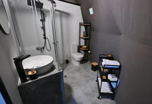 Ένα μπάνιο στο Ikigai Moonlight Garden