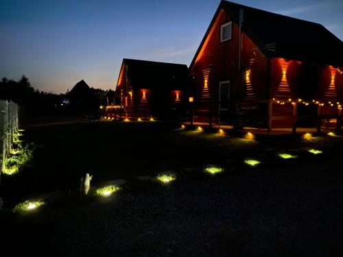 Gawra Nad Jeziorem - całoroczne domki nad jeziorem z balią, jacuzzi i sauną, Kaszuby