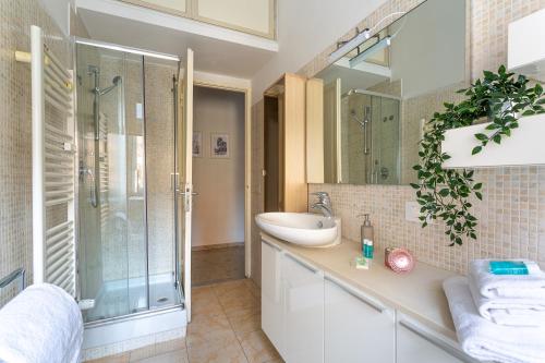iFlat Vatican Bright & Comfortable Apartment