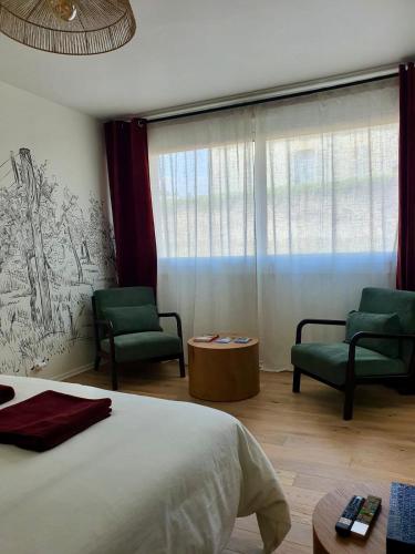 Photo de la galerie de l'établissement Le Petit Chardonnay - Centre-ville - Gare à 5min, à Dijon